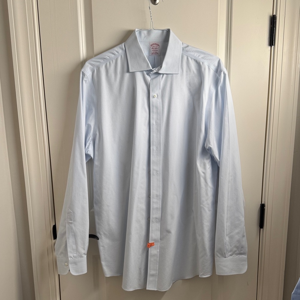 Brooks Brothers Light Blue Dress Shirt for‎ Men Madison style